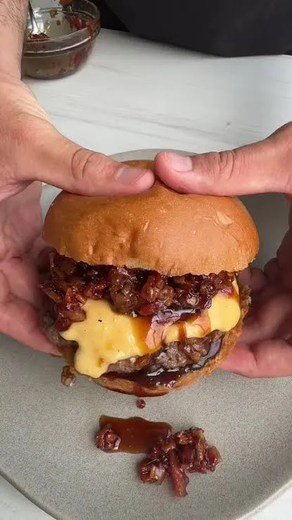 Hamburguesa con tocineta — foto 2